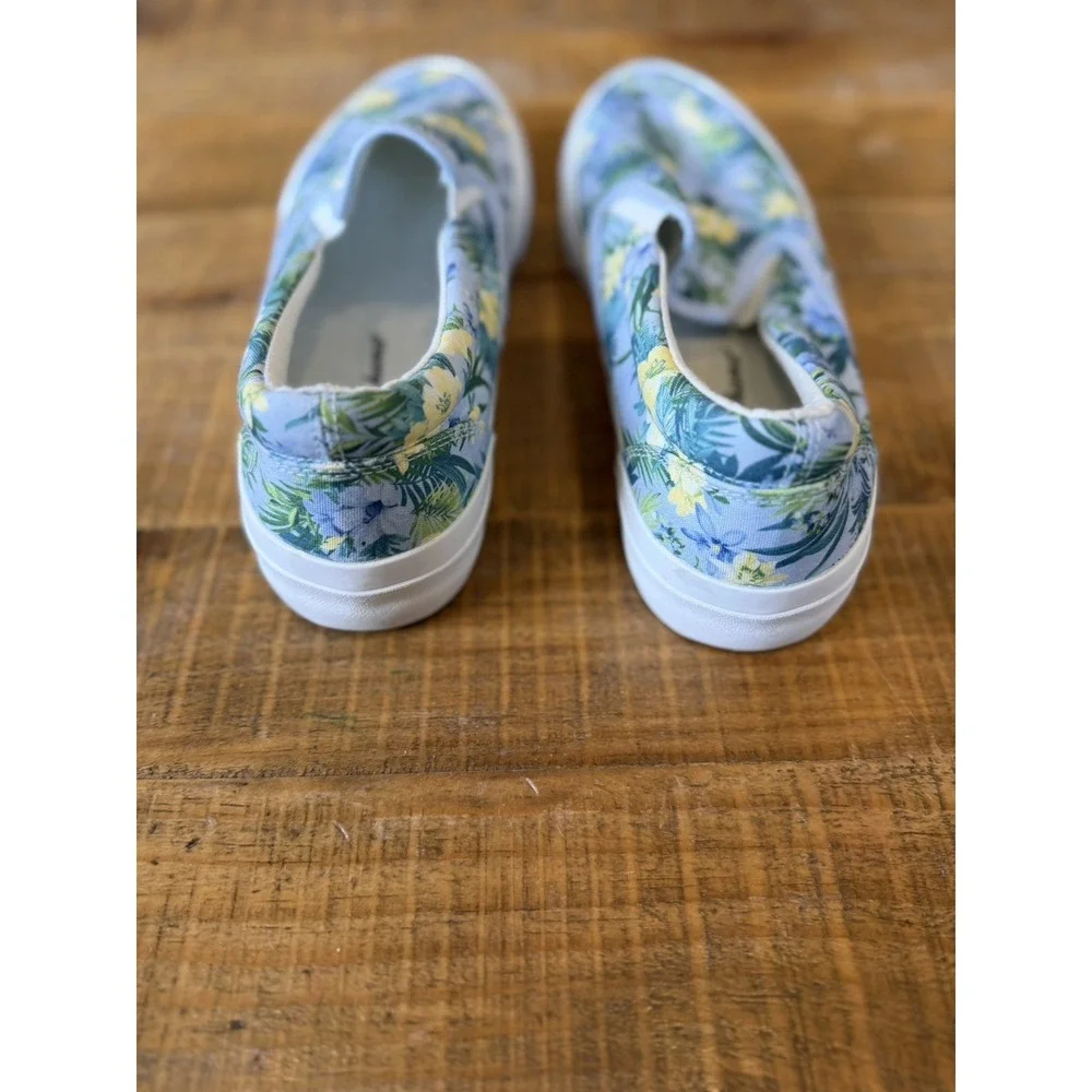 Tommy Bahama Ferris Floral Tropical Slip On Shoes Women's Sz 9.5M Lt Blue Canvas